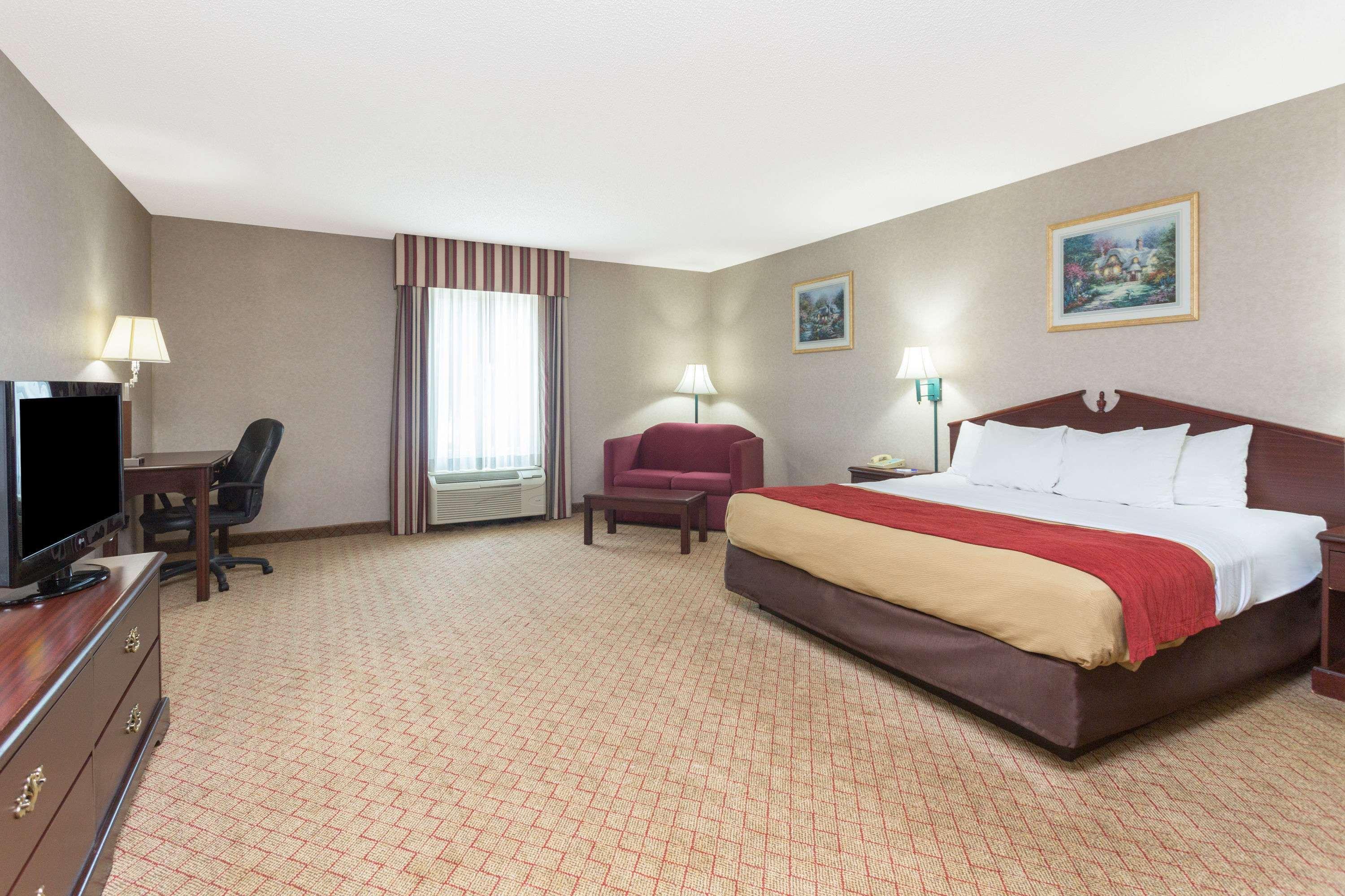 Baymont By Wyndham Cordele Hotell Eksteriør bilde