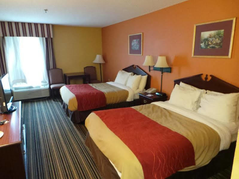 Baymont By Wyndham Cordele Hotell Eksteriør bilde